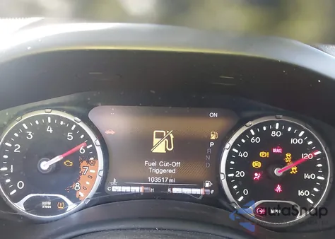 2017 Jeep Renegade Latitude 4X4 z USA, uszkodzony, nr VIN ZACCJBBB0HPE47499